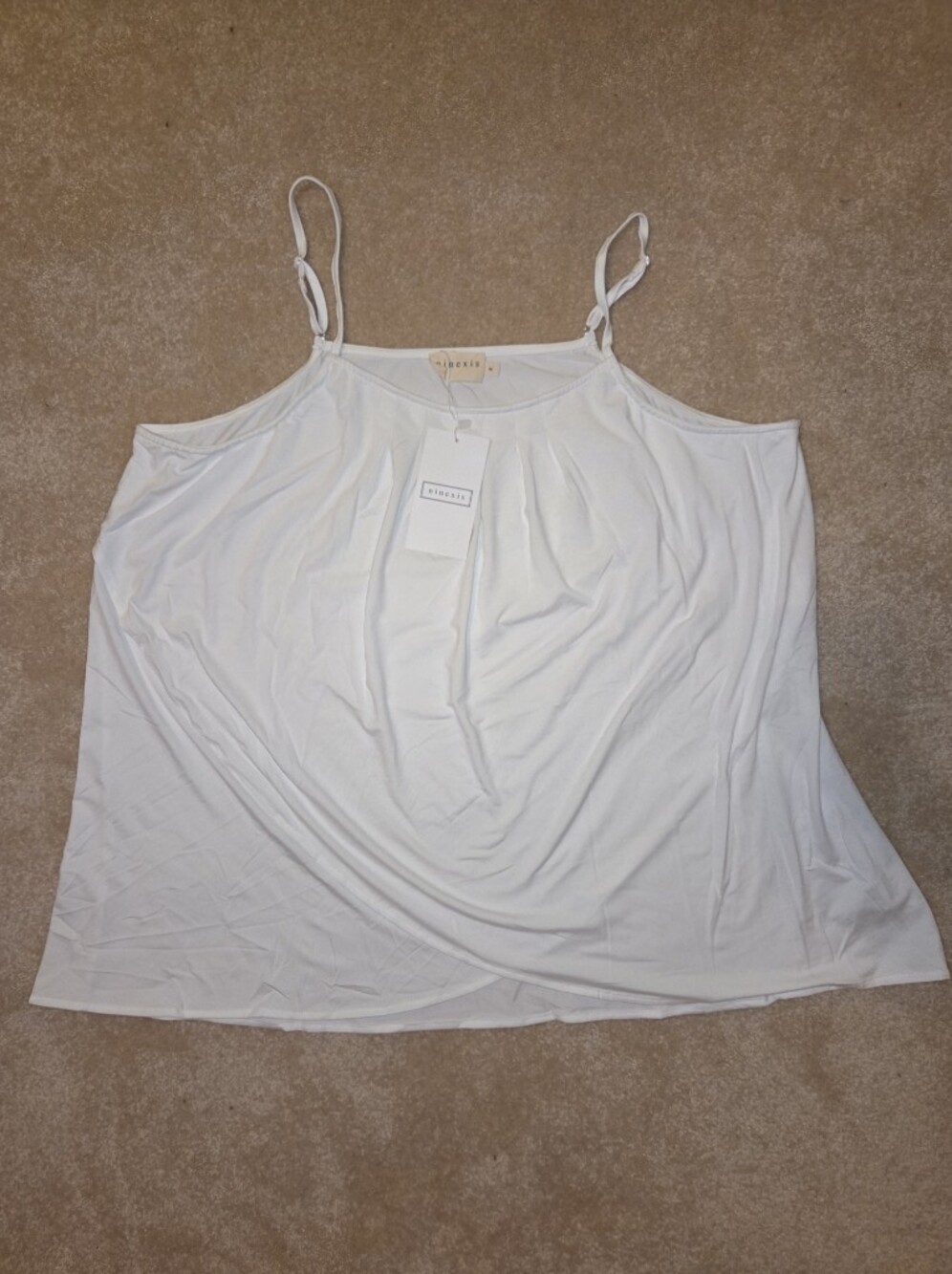 Versatile White Women's Tank Top with Adjustable Straps